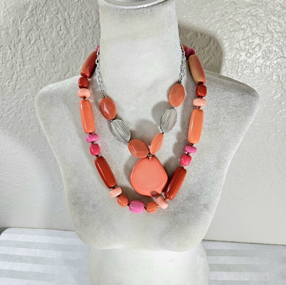 Fun and Funky Beaded Necklace Bundle - Picture 6 of 9
